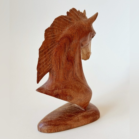 Hand Carved Horse Head Sculpture Handmade from Suar Wood, Delicate Bust Figurine - Picture 4 of 5